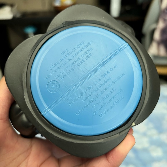 Universal Studios Despicable Me: Minion Mayhem Dave Souvenir Sippy Cup - Picture 3 of 5